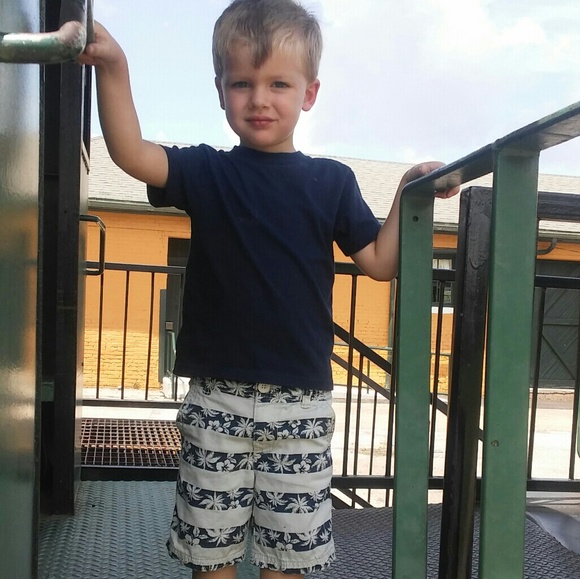 Welcome to My Closet! - Picture 3 of 12